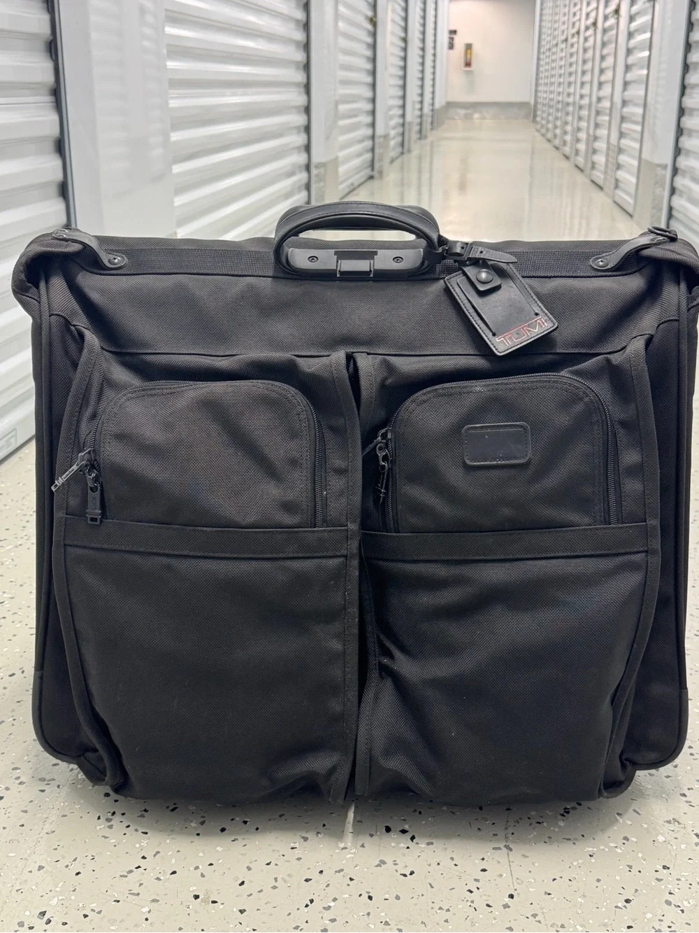 TUMI  Garment Bag